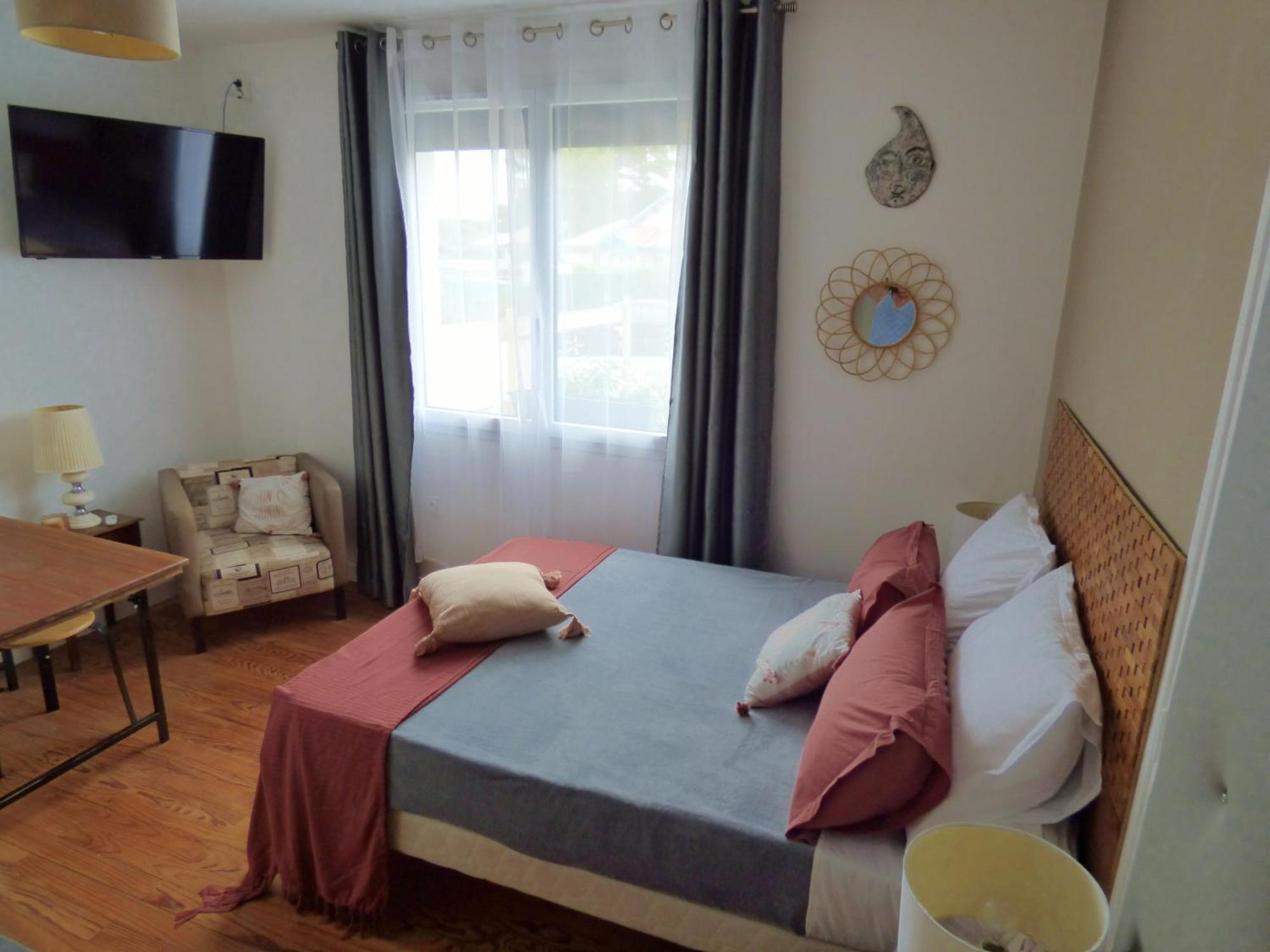 "Les Logis D'Argent" Chambre D'Hote Avec Wc, Sdb, Tv, Wifi, Option Petit Dejeuner , Parking Mimizan-Plage Eksteriør bilde