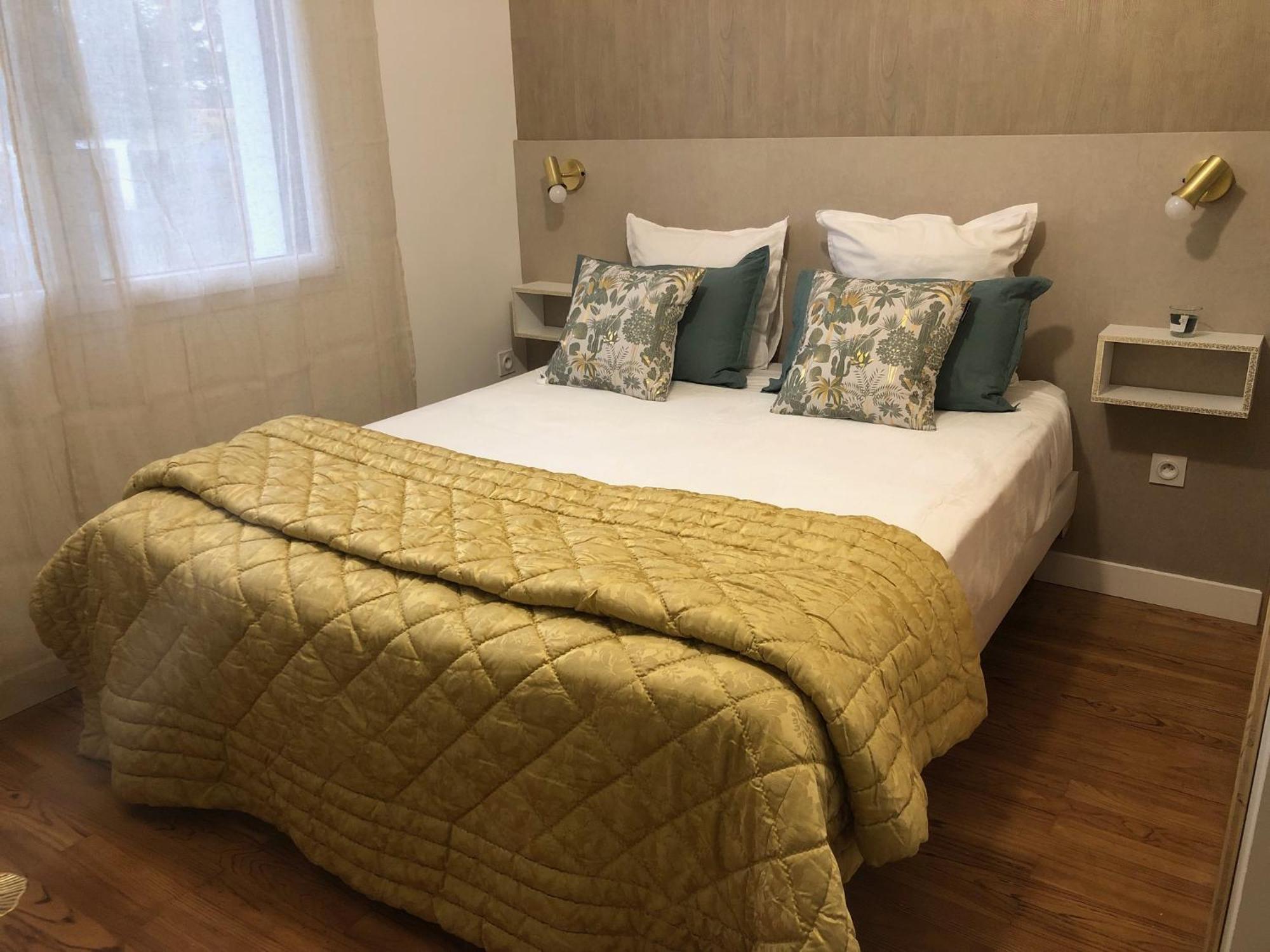 "Les Logis D'Argent" Chambre D'Hote Avec Wc, Sdb, Tv, Wifi, Option Petit Dejeuner , Parking Mimizan-Plage Eksteriør bilde